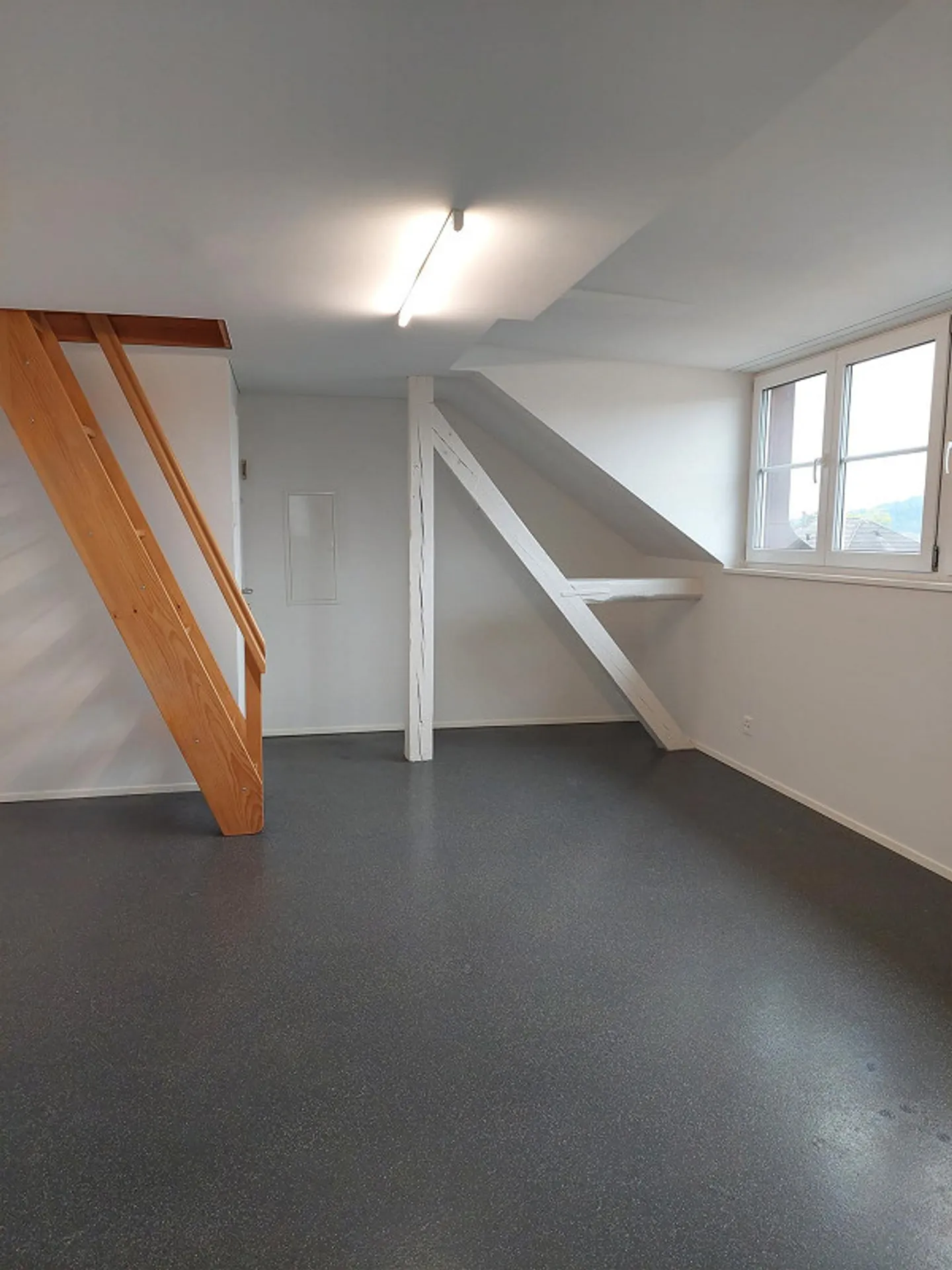 1 1/2 room attic apartment built to high and modern standards - Photo 12 of 29