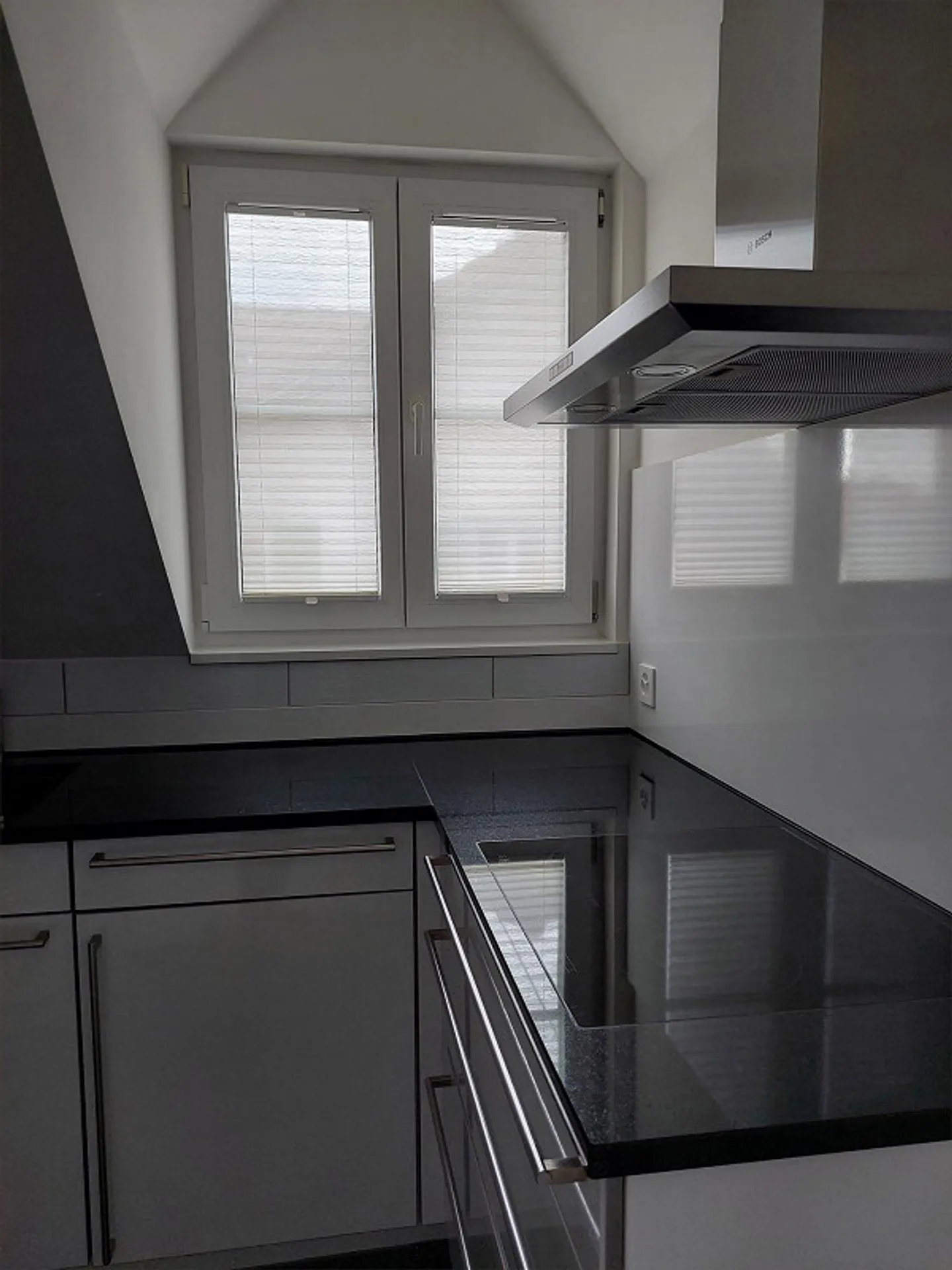 1 1/2 room attic apartment built to high and modern standards - Photo 21 of 29