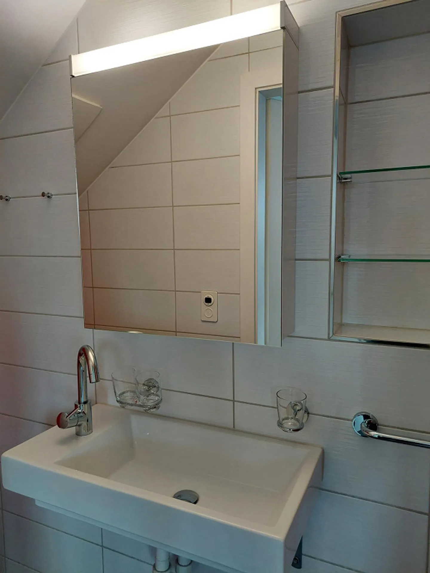 1 1/2 room attic apartment built to high and modern standards - Photo 29 of 29