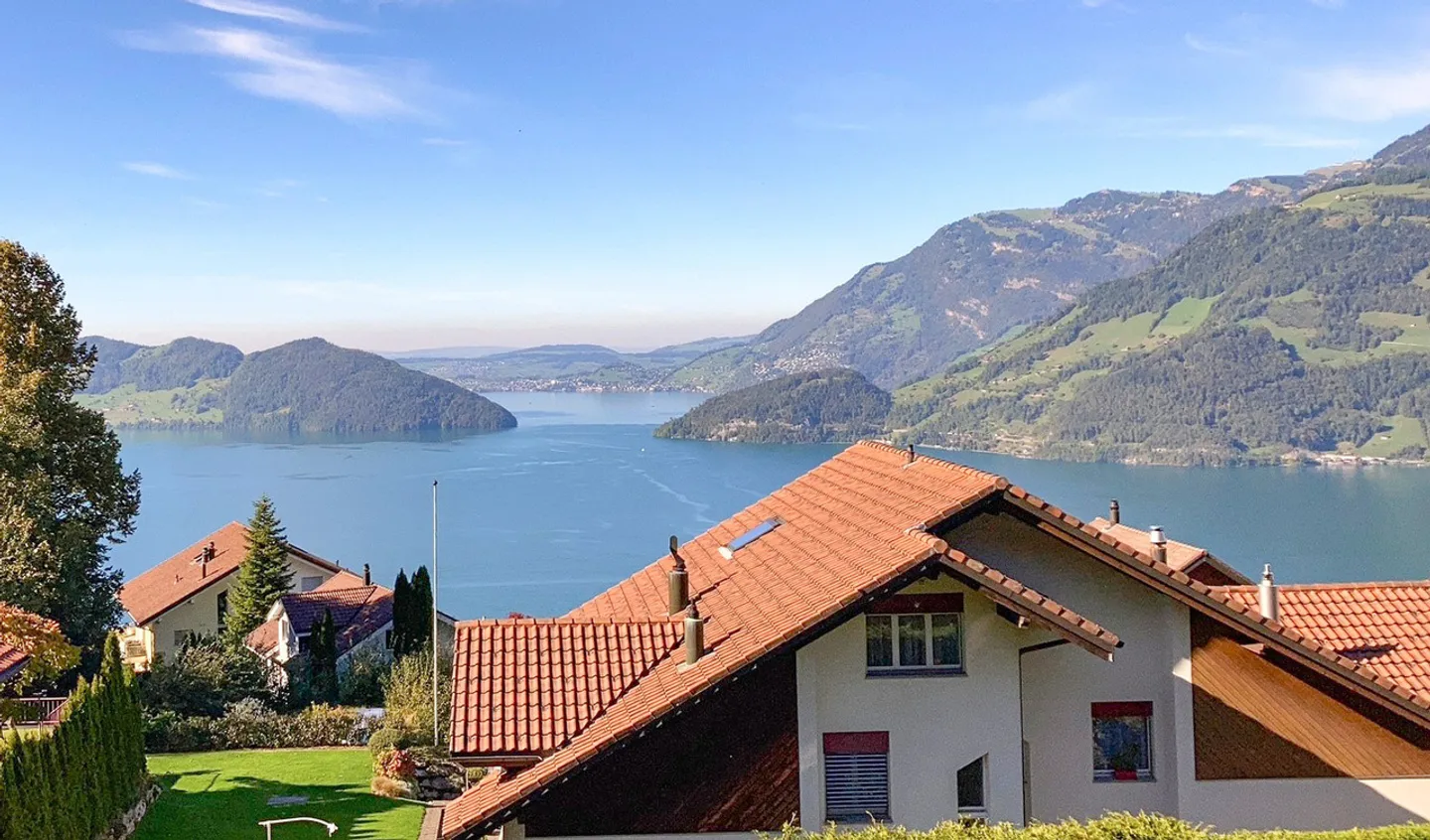 Wohnen mit Weitblick – grosszügig, hell und mit traumhafter Seesicht - Foto 7 von 8