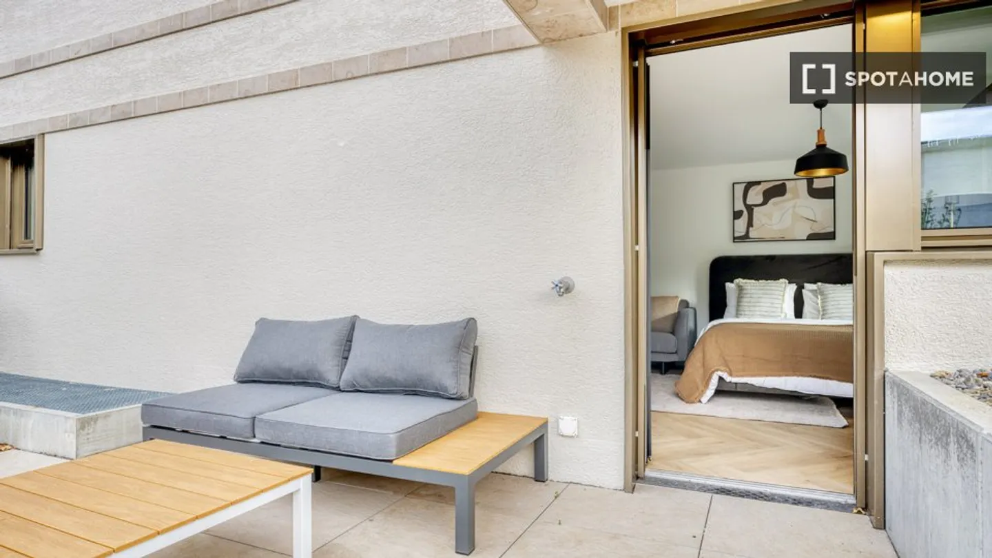 Découvrez, visitez et louez votre nouveau chez-vous en ligne en toute confiance. - Photo 3 sur 14