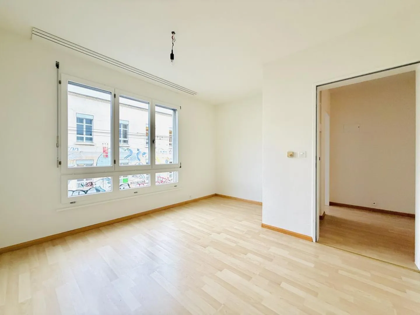 Charming apartment with balcony to a quiet courtyard - Photo 6 of 8