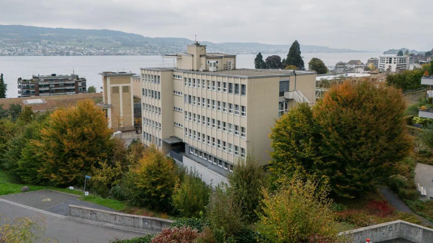Horgen - 4 ausgebaute Büros Plug & Play - Foto 6 di 6