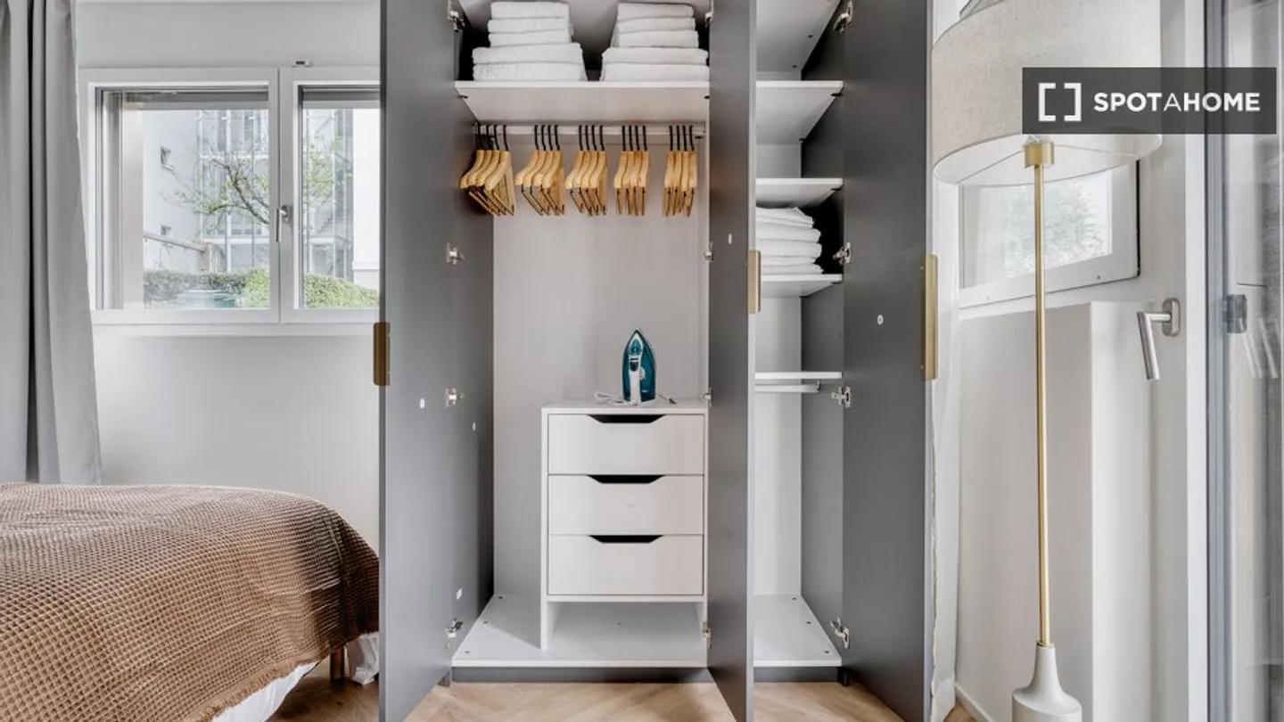 Découvrez, visitez et louez votre nouveau chez-vous en ligne en toute confiance. - Photo 12 sur 14