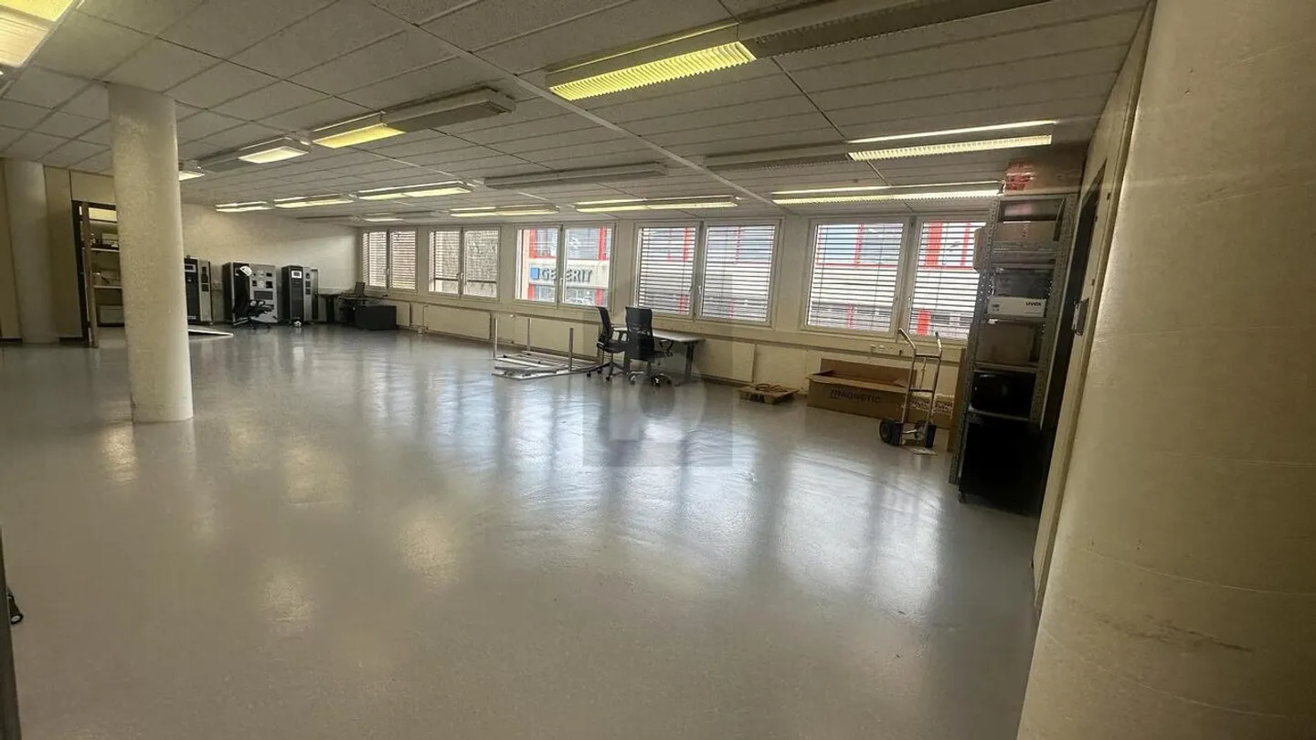 OFFICE SPACE FOR RENT - Photo 1 of 5