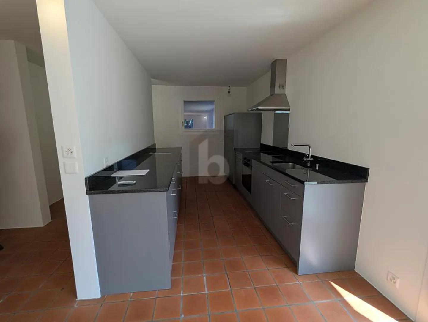 Appartamento in vendita - Foto 3 di 6