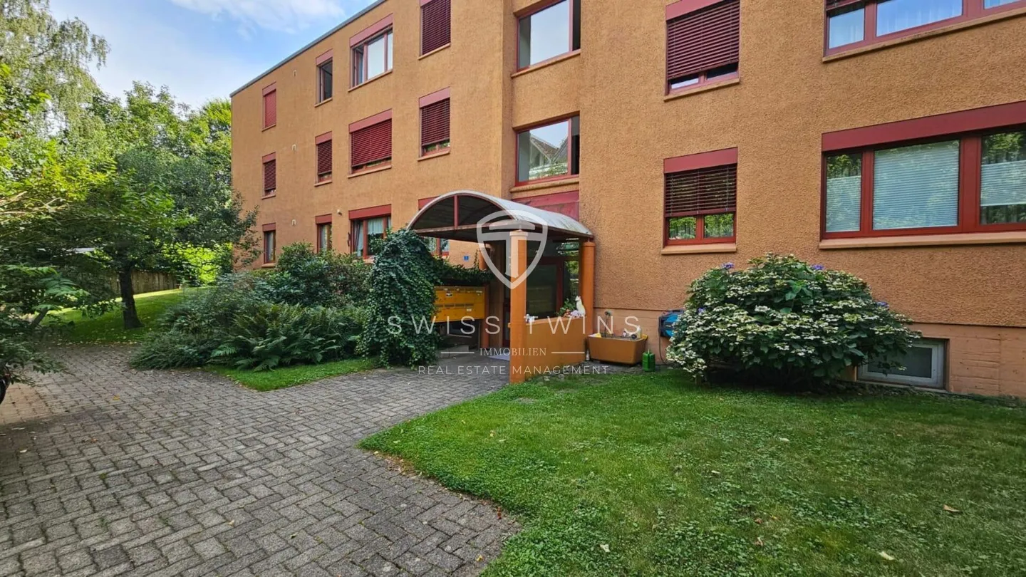 Moderne möblierte 3.5 Zimmer Wohnung in Kloten - Foto 10 von 12