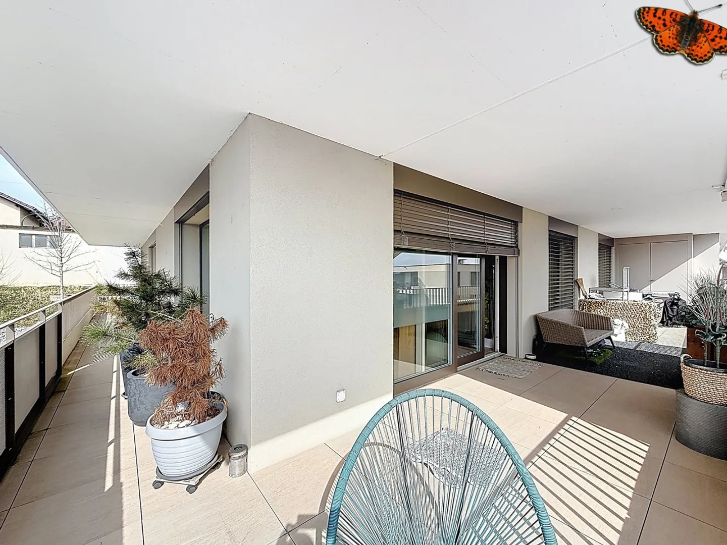 Modernes Apartment mit Balkon - Foto 2 von 9