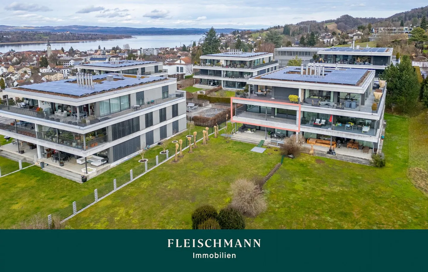 Attractive apartment with a breathtaking view - Photo 1 of 17