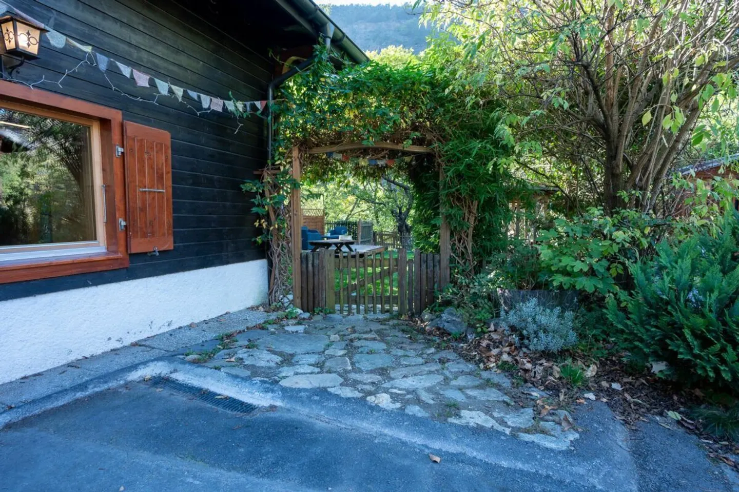 Magnifico chalet di 4.5 stanze a Gueuroz - Foto 11 di 16
