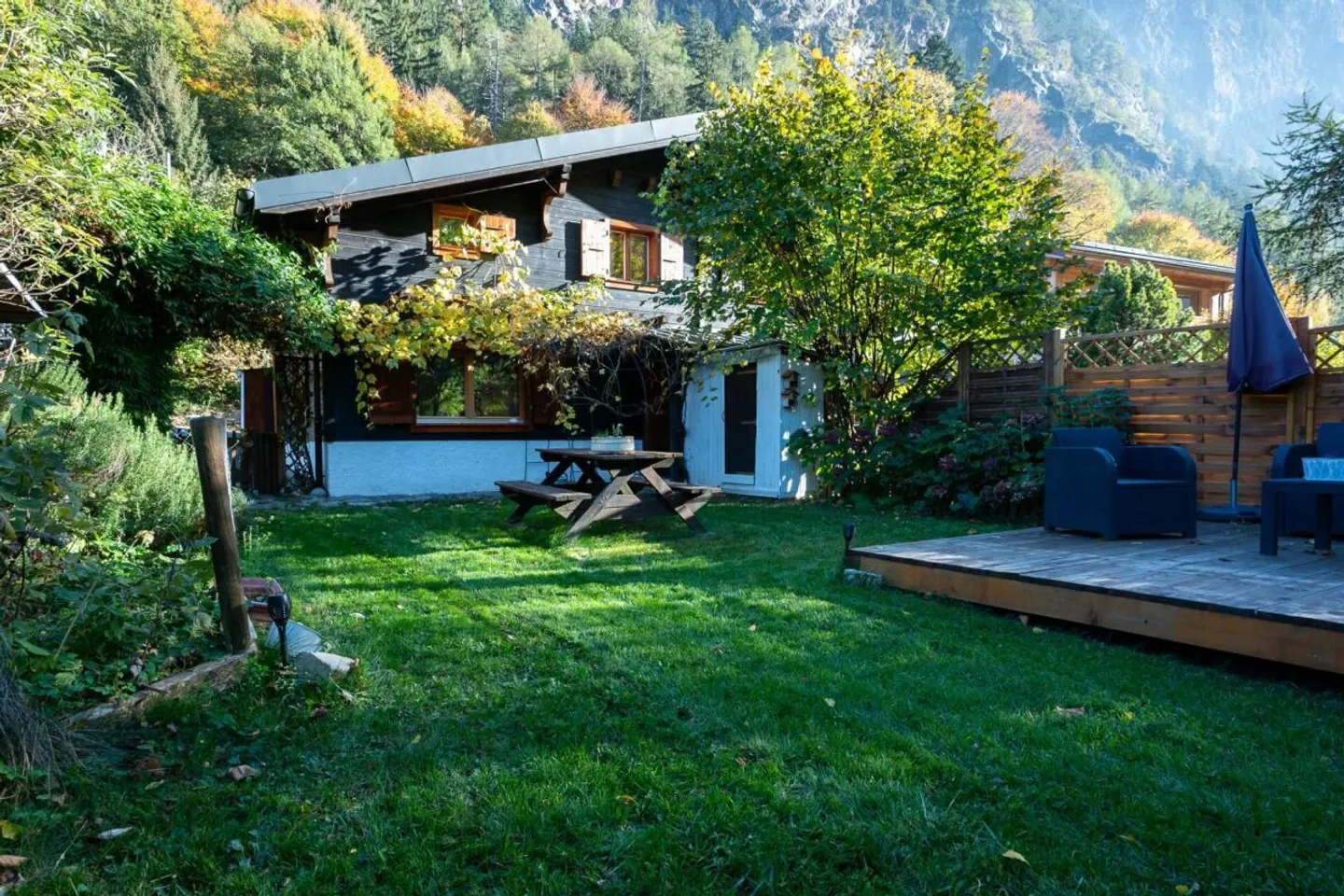 Magnifico chalet di 4.5 stanze a Gueuroz - Foto 1 di 16