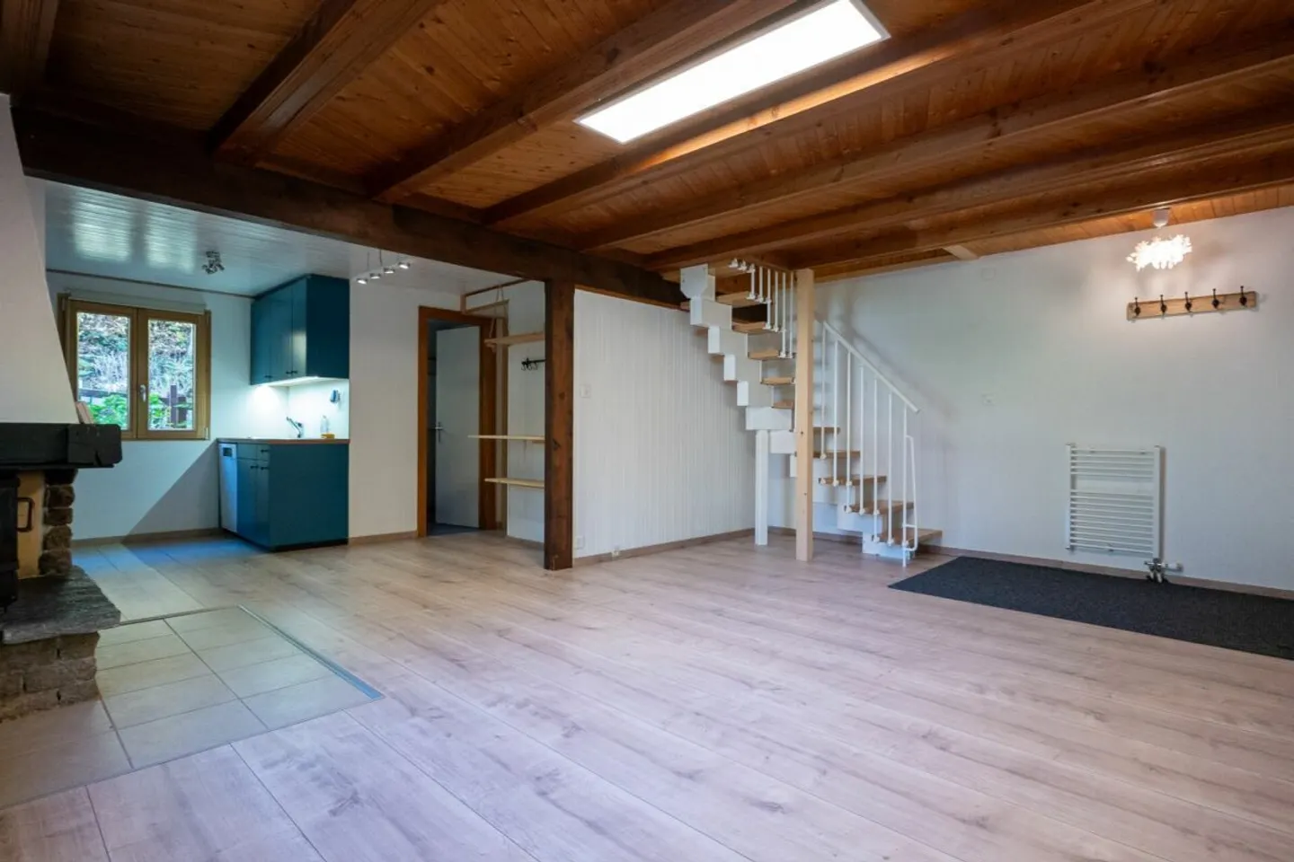 Magnifico chalet di 4.5 stanze a Gueuroz - Foto 2 di 16