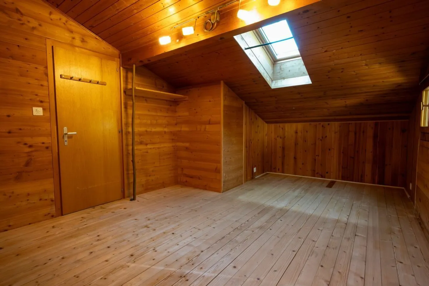 Magnifico chalet di 4.5 stanze a Gueuroz - Foto 7 di 16