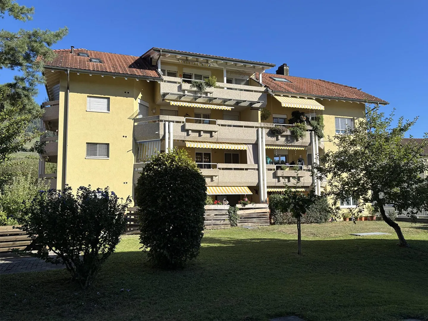 Geräumige 3,5-Zimmer-Wohnung - Foto 1 von 19