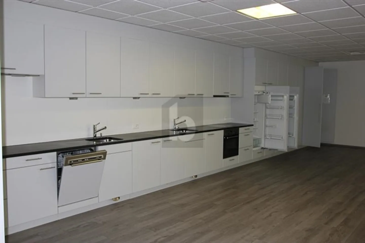 Moderner Büroraum - Foto 5 von 6