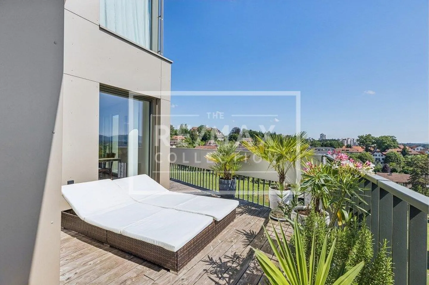 Trendy 3½-room apartment with many highlights and panoramic view - Photo 4 of 13