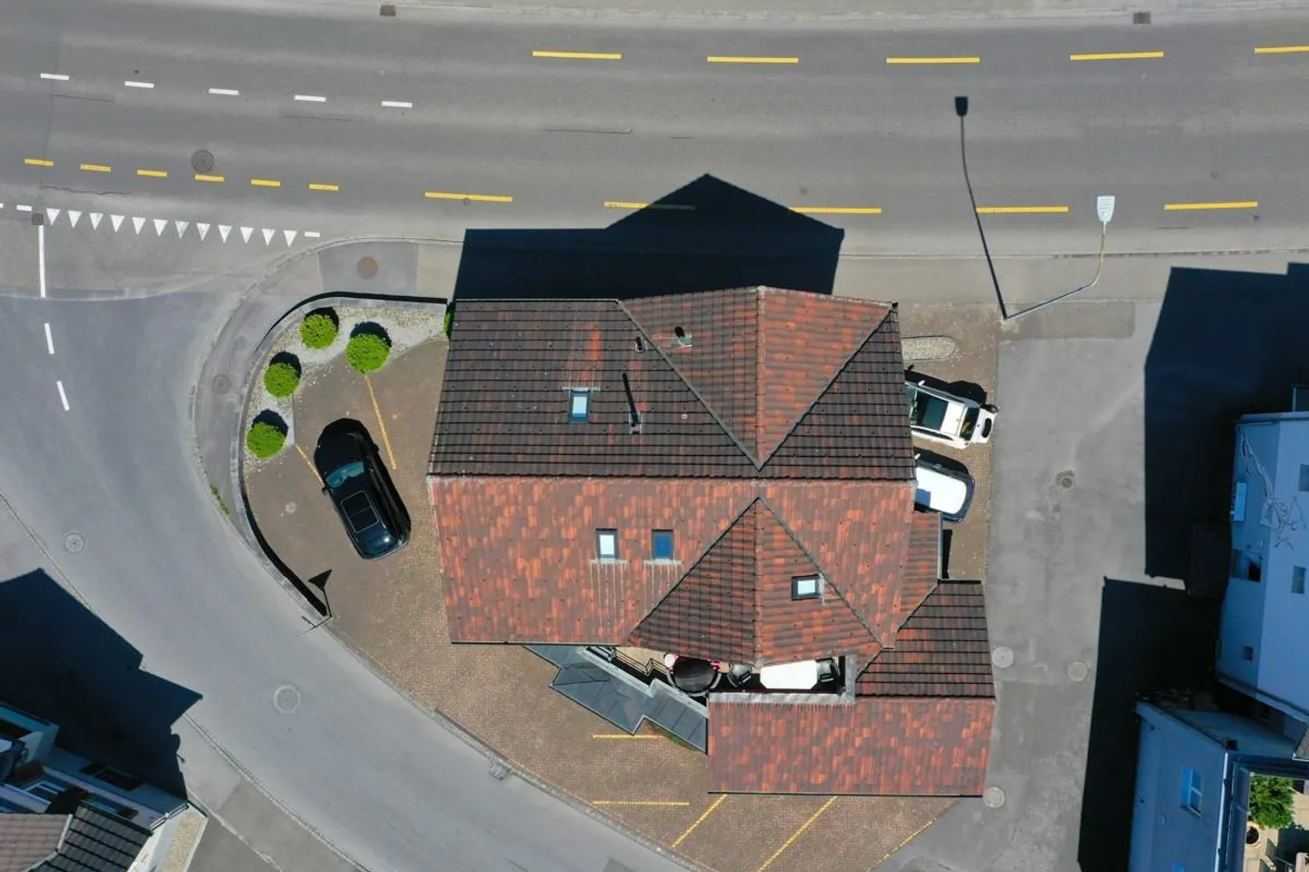 Edificio residenziale e commerciale attraente in una posizione centrale a Widnau - Foto 5 di 15