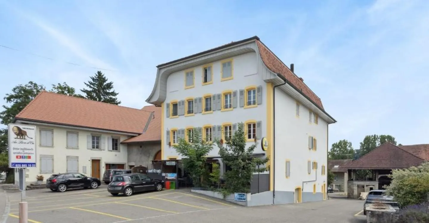 Edificio residenziale - Foto 2 di 11