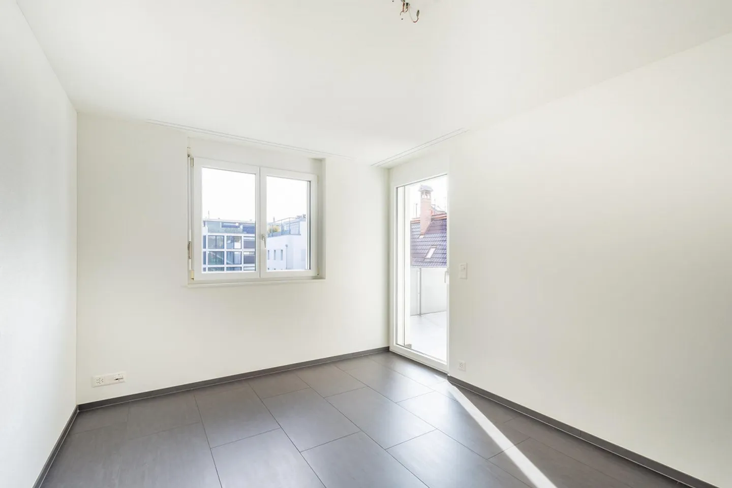 Appartamento centrale in città con bel balcone sud - Foto 5 di 15