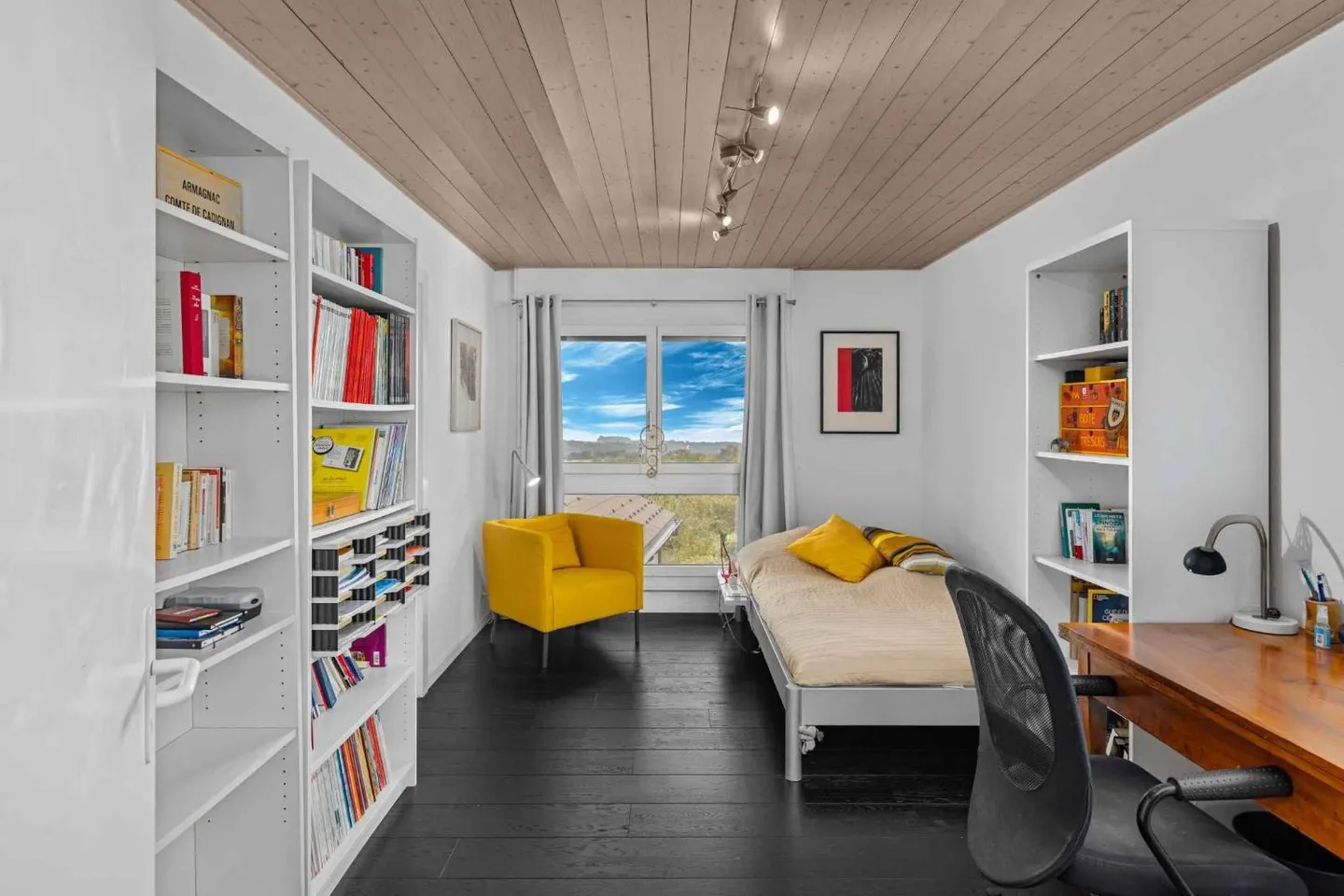 Moderne Familienvilla mit Seeblick - Foto 10 von 13