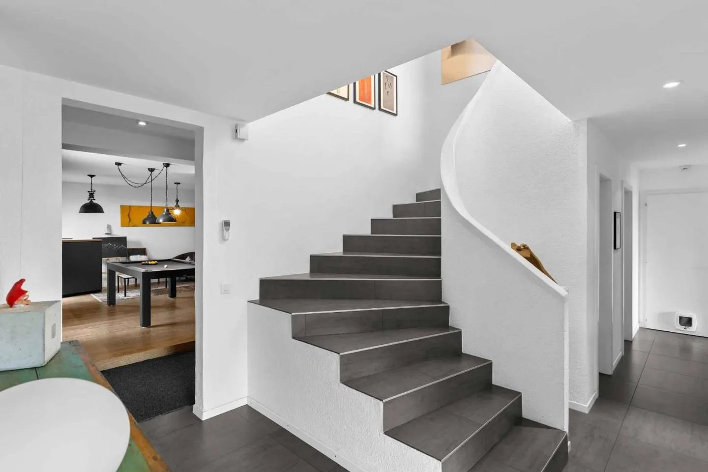 Moderne Familienvilla mit Seeblick - Foto 11 von 13