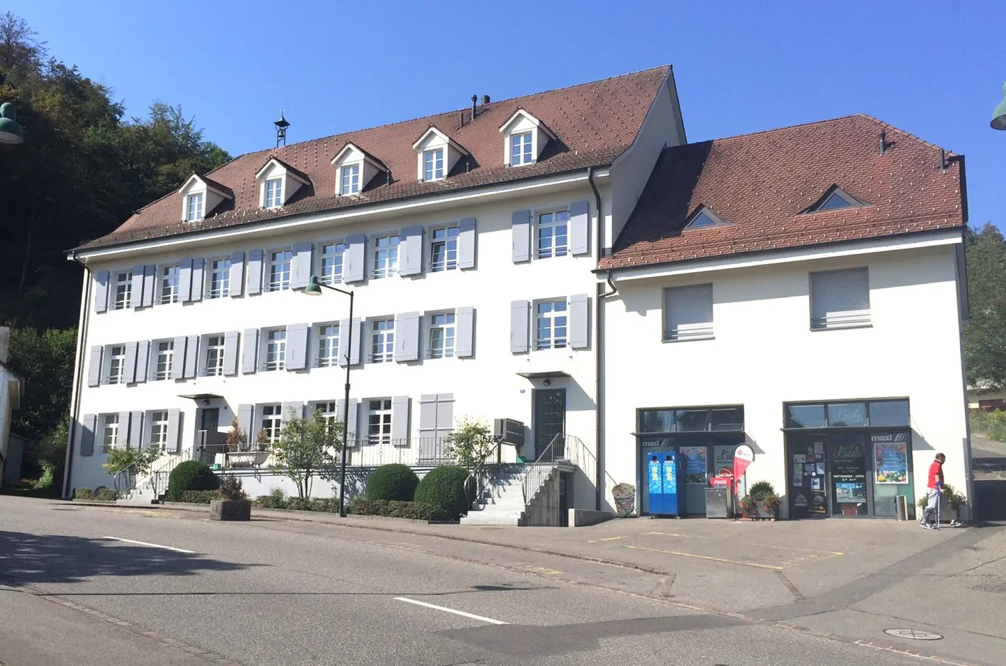 Moderne 5.5-Maisonette Dachwohnung in Ettingen - Foto 1 von 10