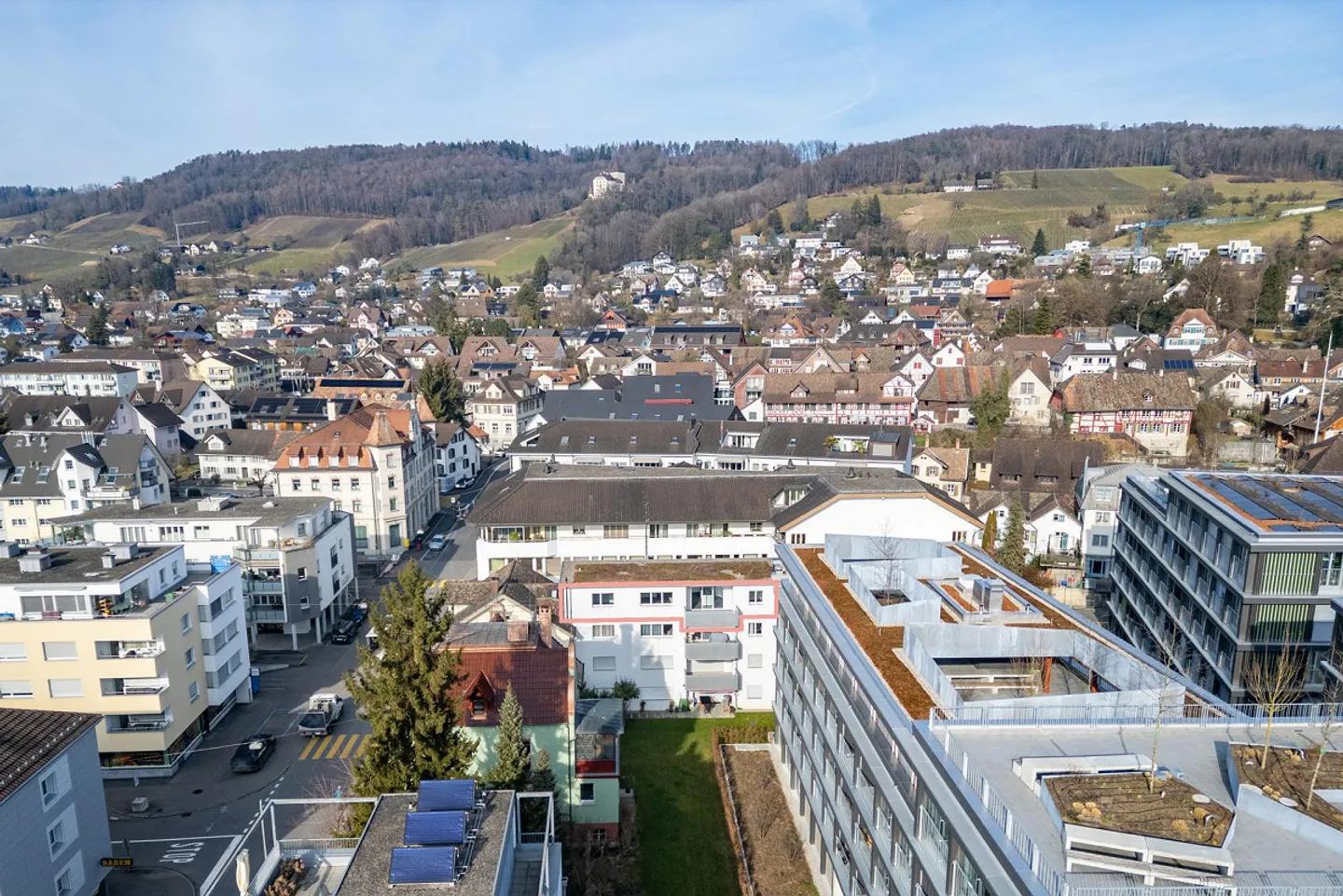 Appartamento centrale in città con bel balcone sud - Foto 12 di 15