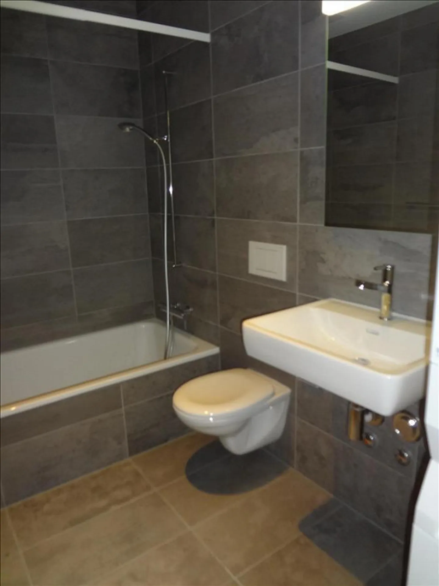 Stunning Wohnung mit Balkon - Foto 4 von 9