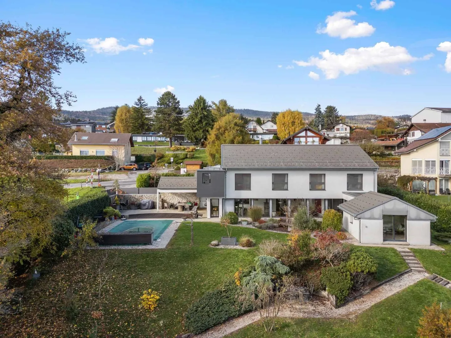 Moderne Familienvilla mit Seeblick - Foto 7 von 13