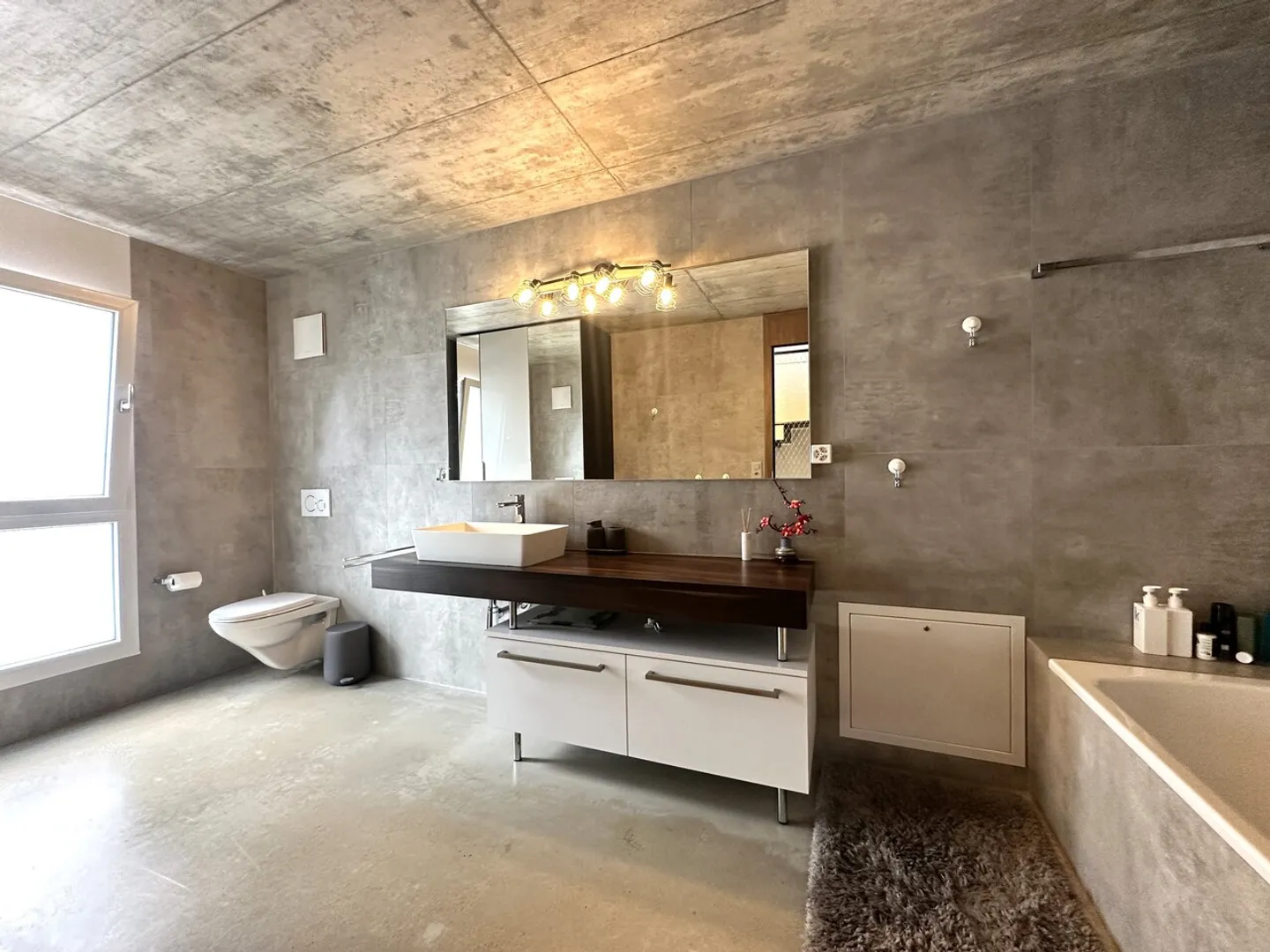 Vente en bloc de 2 maisons mitoyennes  – Vue imprenable  - Photo 30 sur 36