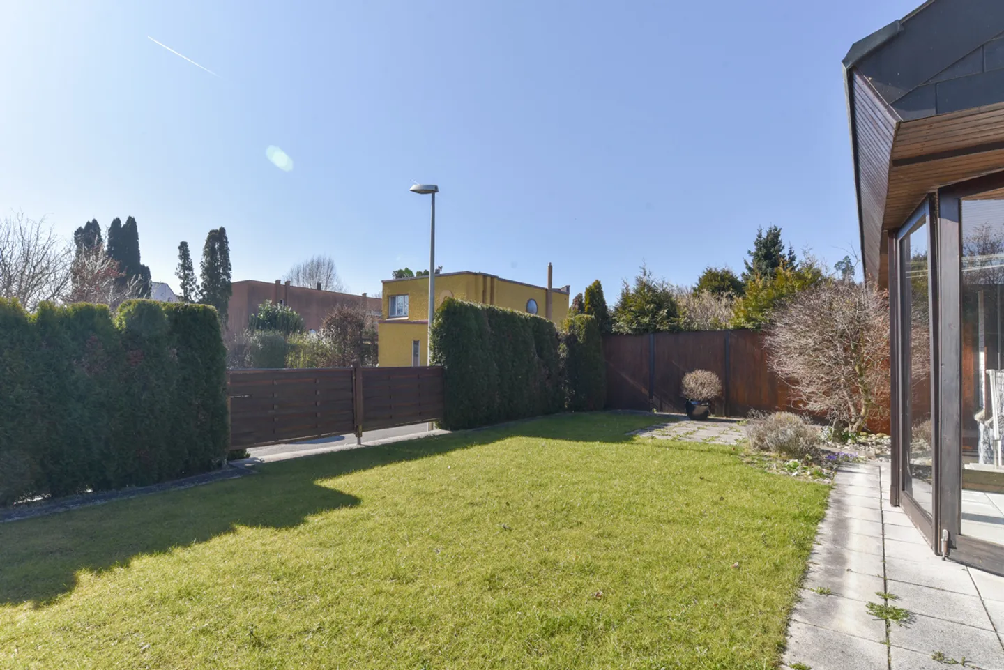 Posizione tranquilla e soleggiata nella natura | Bellissimo giardino con privacy - Foto 11 di 14