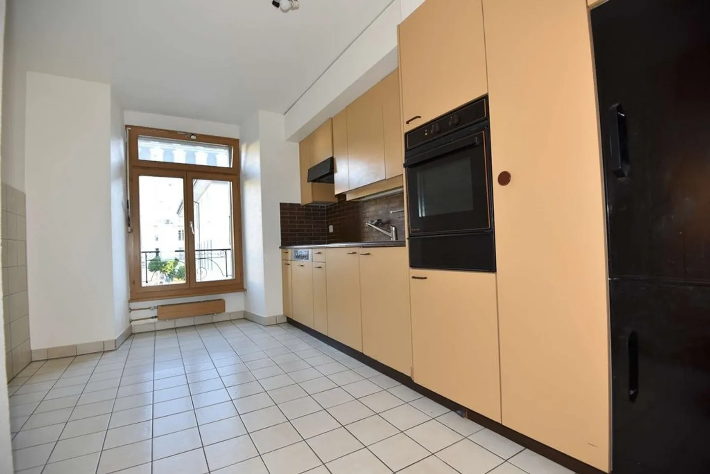 Nur einen Steinwurf vom Stadtzentrum entfernt - Foto 6 von 12