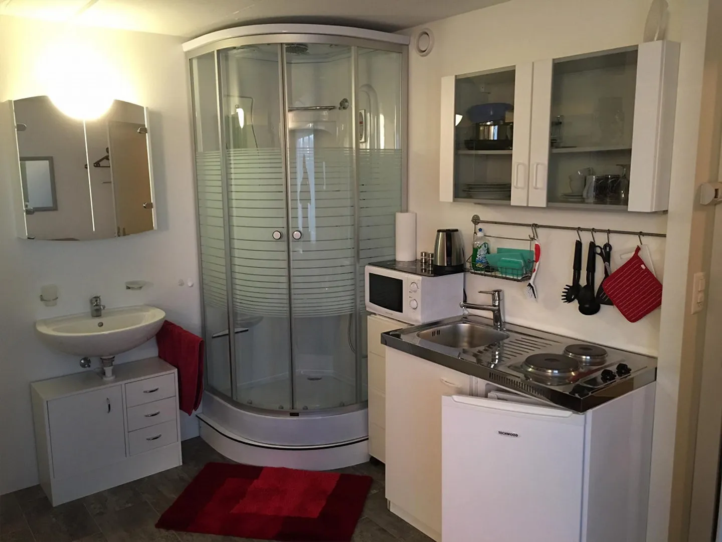 Gemütliches Möbliertes Studio - Foto 3 von 4