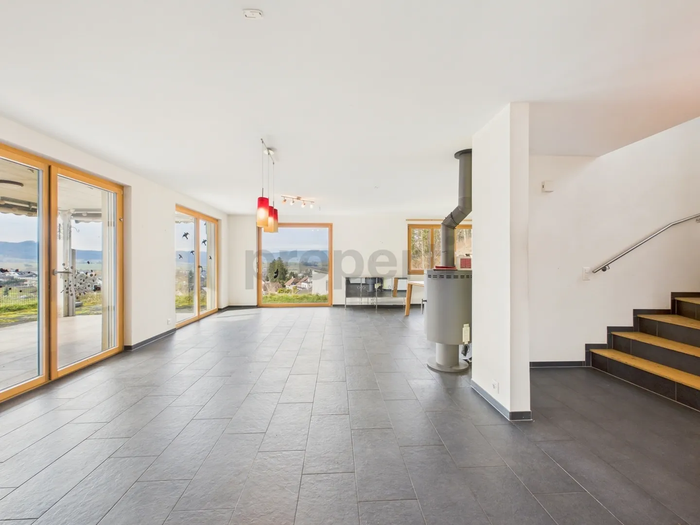 Maison individuelle de 4,5 pièces au calme avec grande terrasse à Breitenbach - Photo 2 sur 10