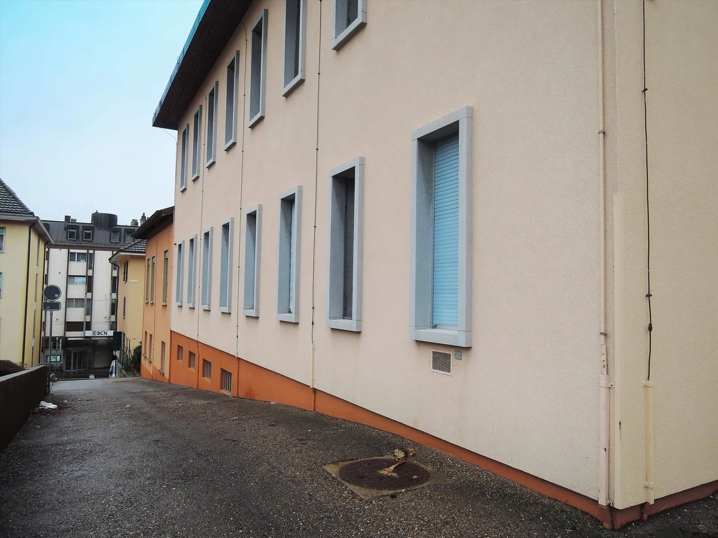 Gewerbefläche in Peseux - Foto 1 von 6