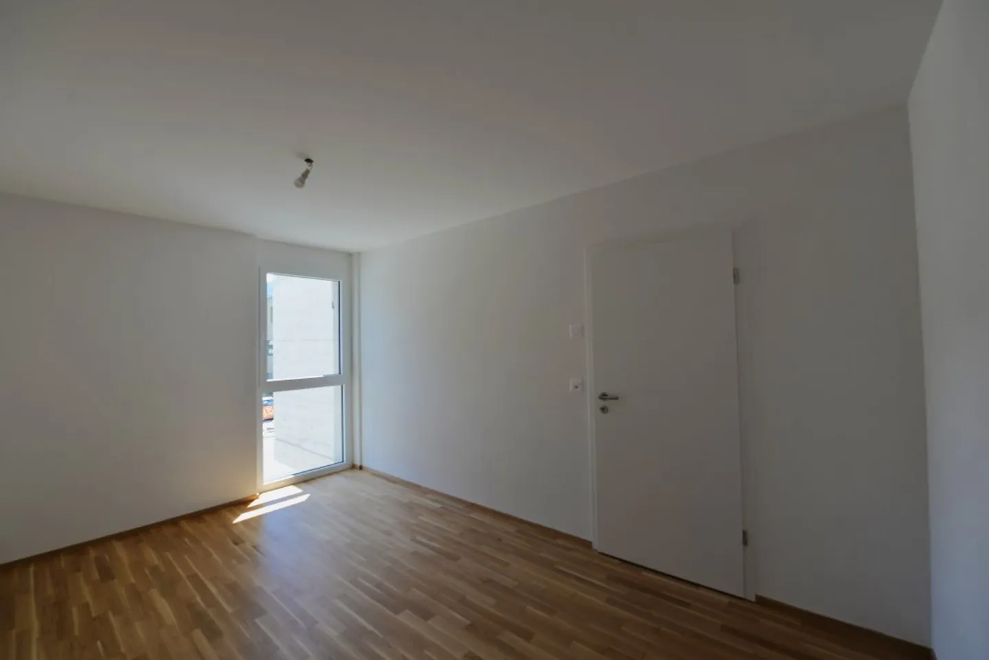 Apartment - Photo 2 of 4