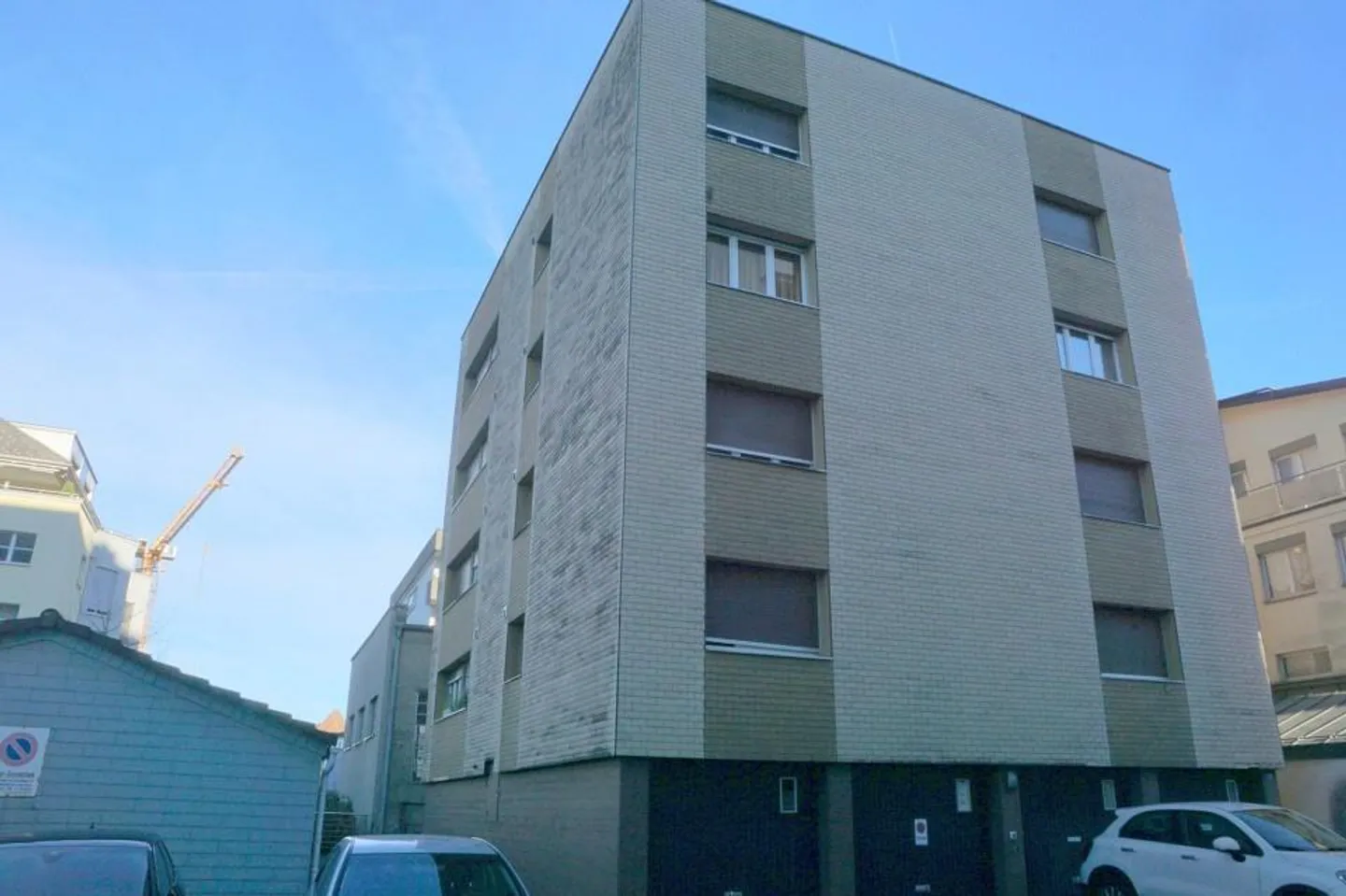 Mehrfamilienhaus in Siebnen - Foto 3 von 4