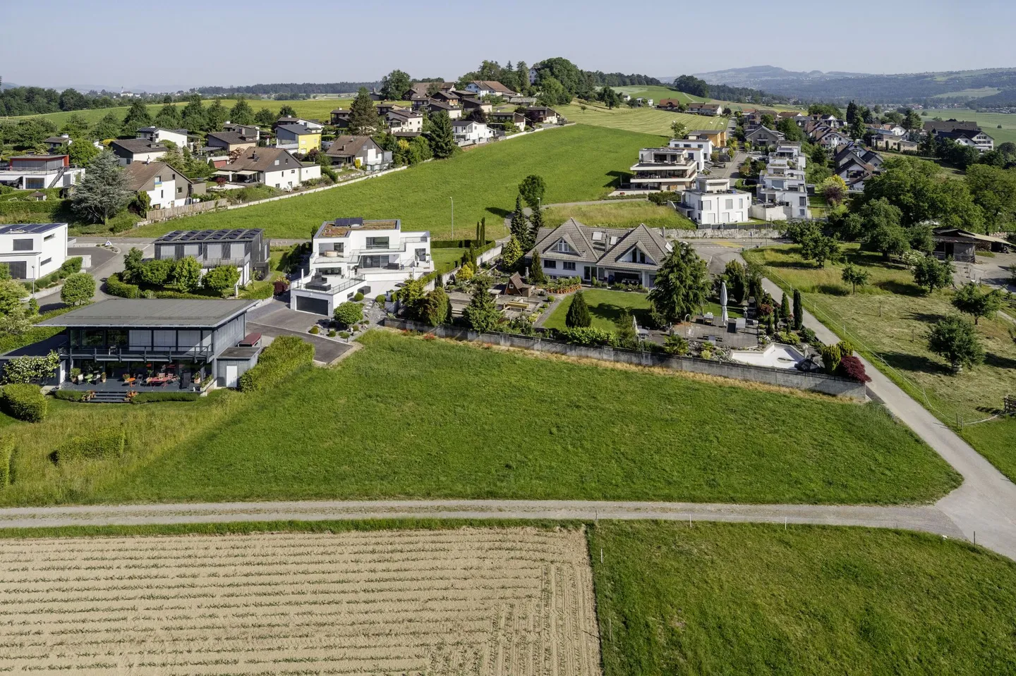 Baugrundstück mit Alpenblick - Foto 2 von 9