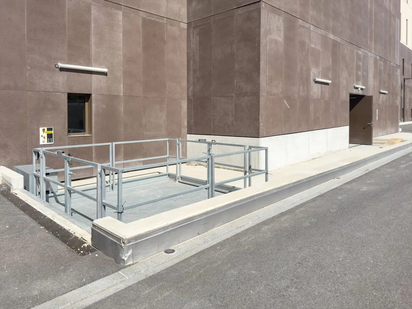 Magnifici uffici divisibili in un quartiere dinamico - Foto 11 di 13