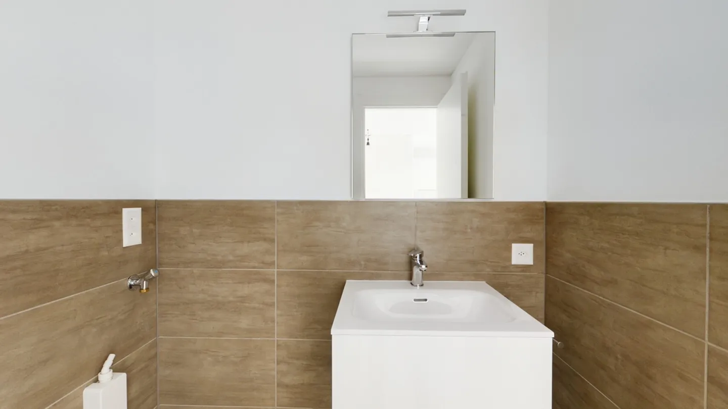 Elegante appartamento 2.5 locali  a Lugano - Foto 5 di 8