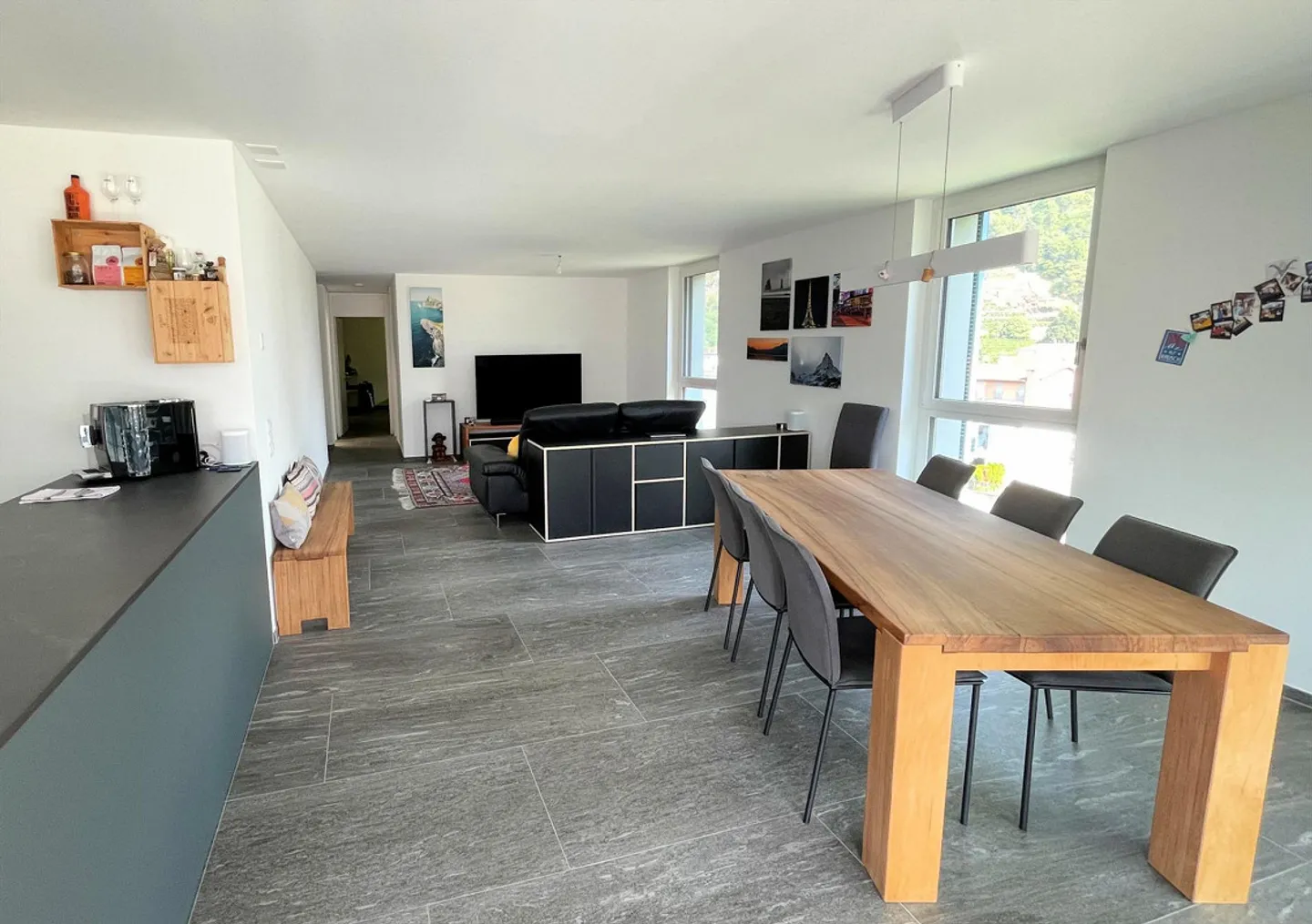 Geräumige Wohnung im obersten Stock mit großer Terrasse - Foto 6 von 13