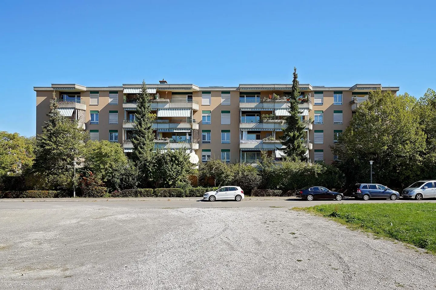 La tua nuova casa in un ambiente verde ti aspetta! - Foto 1 di 8