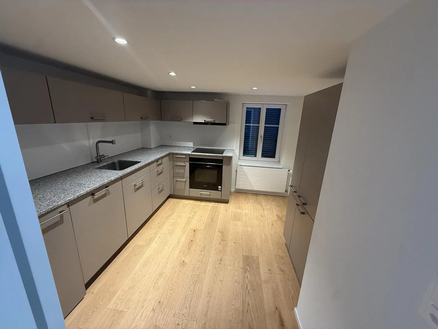 Looking for a replacement tenant immediately / Apartment Unterägeri - Photo 2 of 8