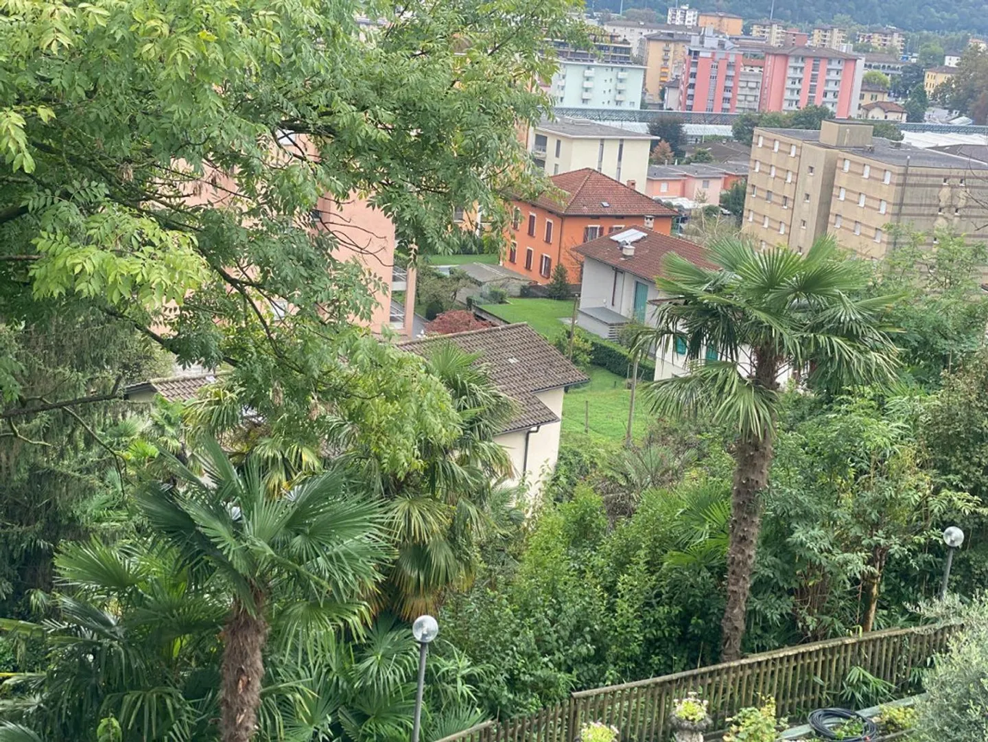 Terreno edificabile di 1050 m2 in zona di 5 piani - Foto 9 di 21