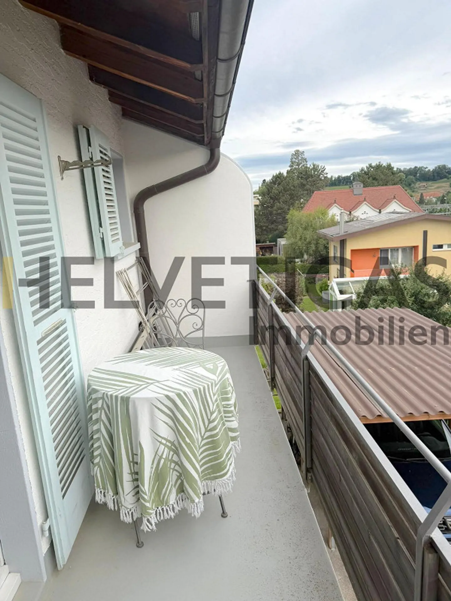 Charming 4.5-room terraced house in Spiez with beautiful views... - Photo 5 of 19