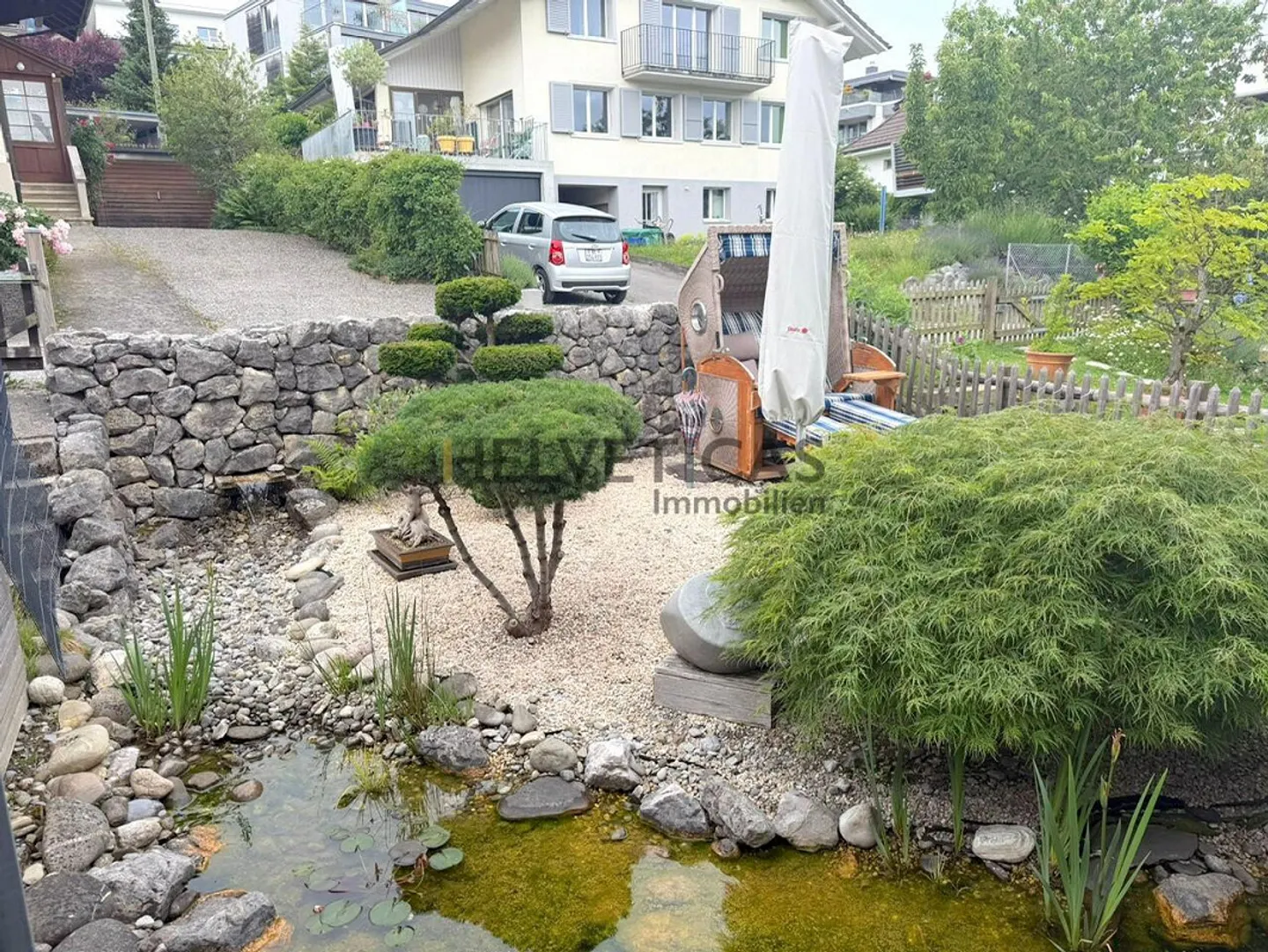 Charming 4.5-room terraced house in Spiez with beautiful views... - Photo 1 of 19