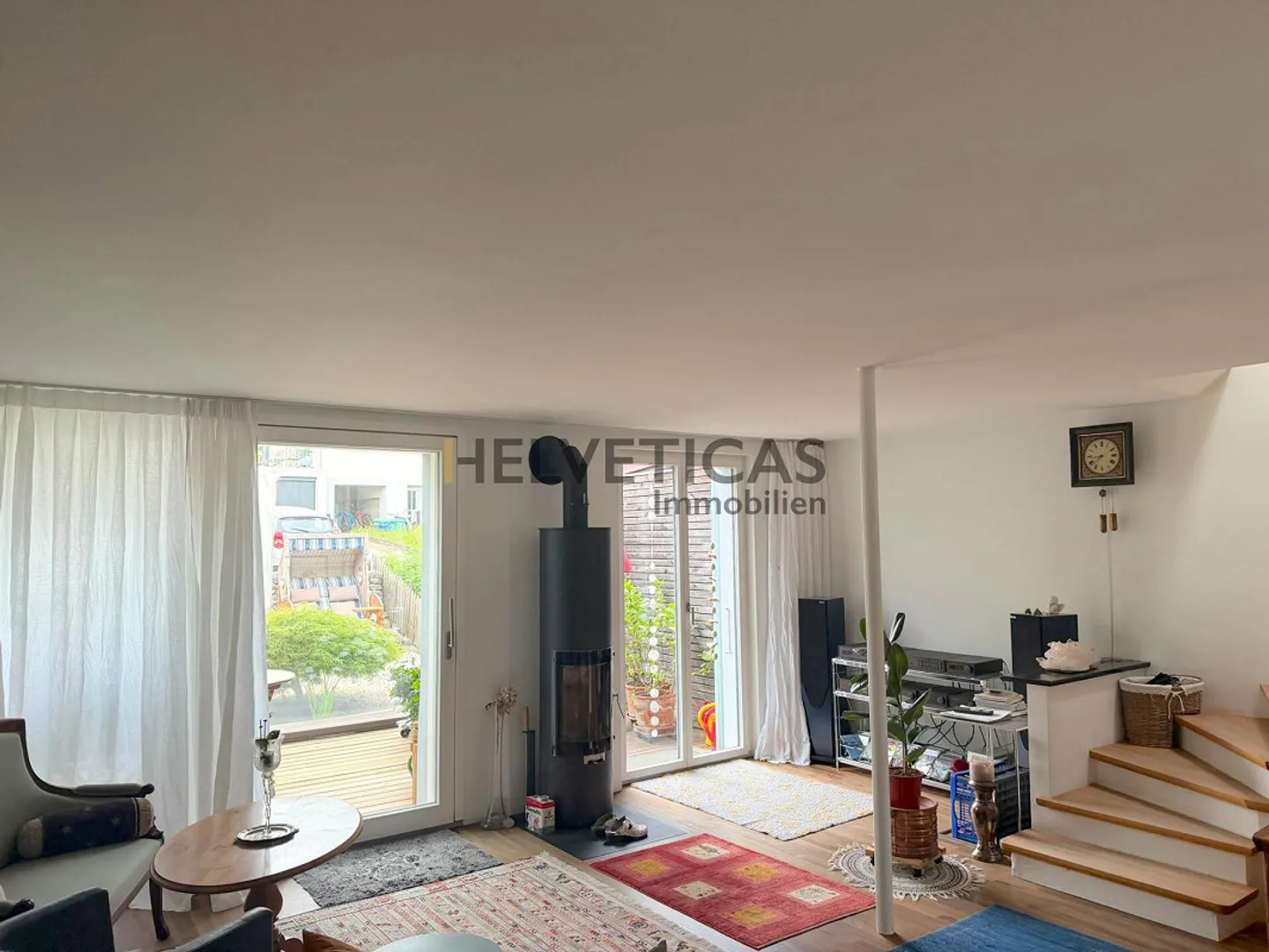 Charming 4.5-room terraced house in Spiez with beautiful views... - Photo 13 of 19