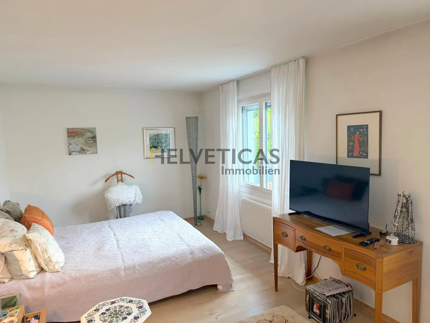 Charming 4.5-room terraced house in Spiez with beautiful views... - Photo 16 of 19