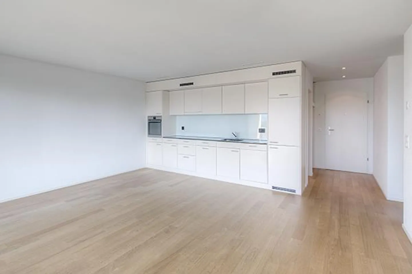 Appartamento al piano terra con area giardino - Foto 2 di 4