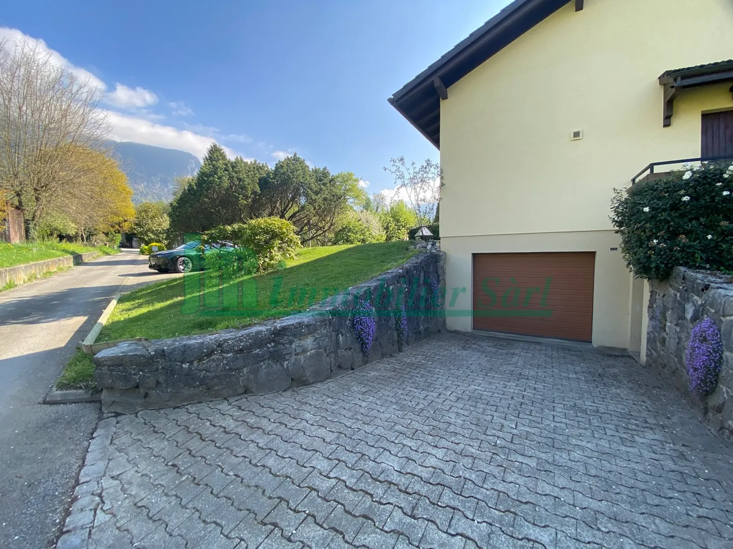 Villa spacieuse avec beau jardin - Photo 9 sur 13